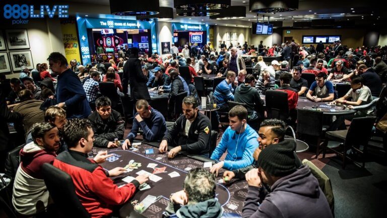 888live Local Aspers London - Main Event