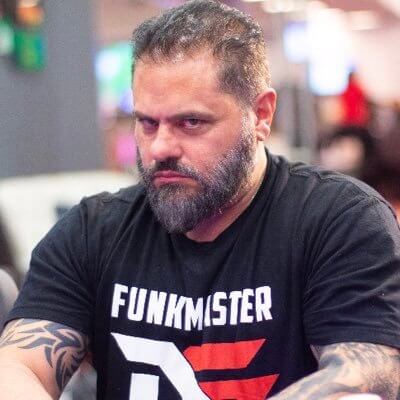 Fight breaks out between Jerry and Nick Vertucci on Hustler Casino Live Stream Fight breaks out between Jerry and Nick Vertucci on Hustler Casino Live Stream