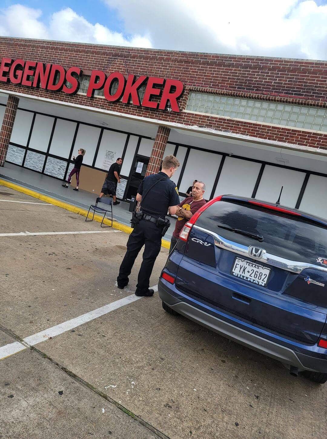 Sam Farha gets into fist fight in Legends Poker Room