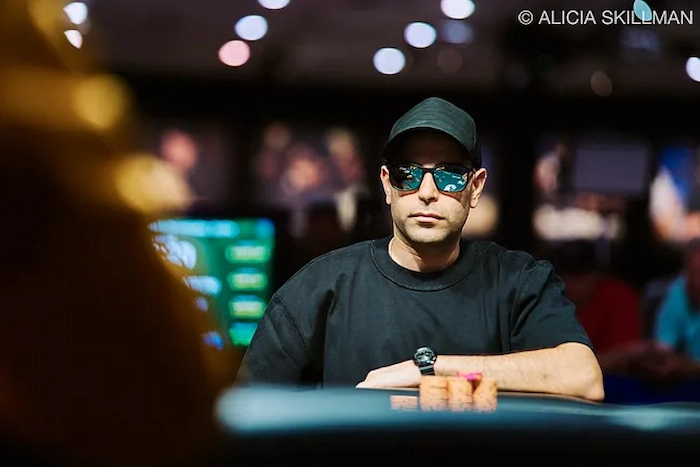 John Ishak John Ishak